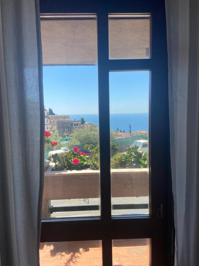 Villa Centaurea Apartment With Private Parking Taormina Exterior foto